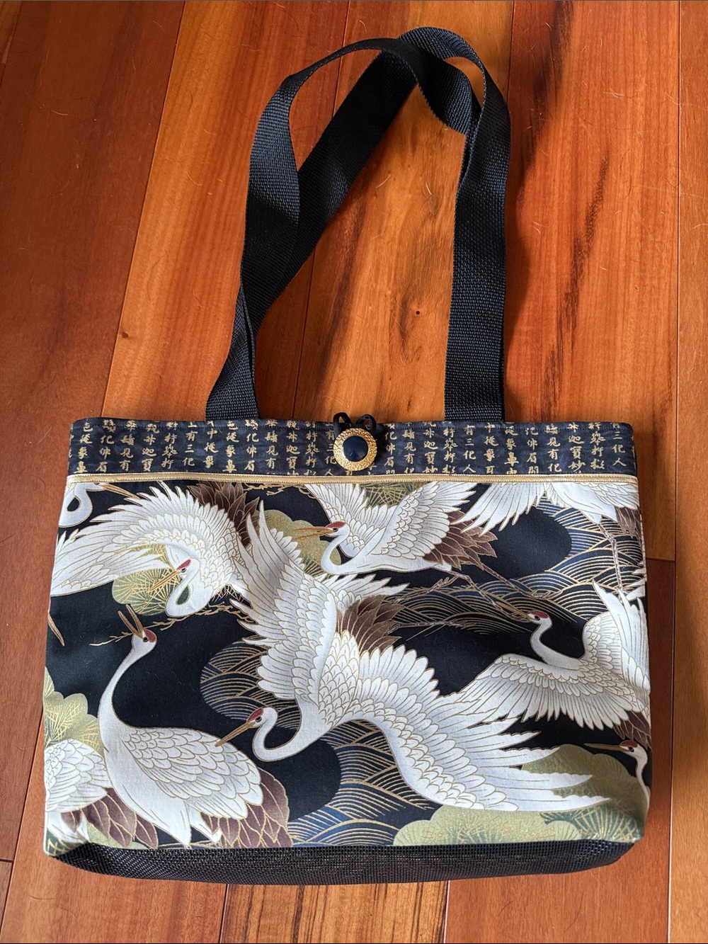 Elegant Black Crane-Print Shoulder Tote bag